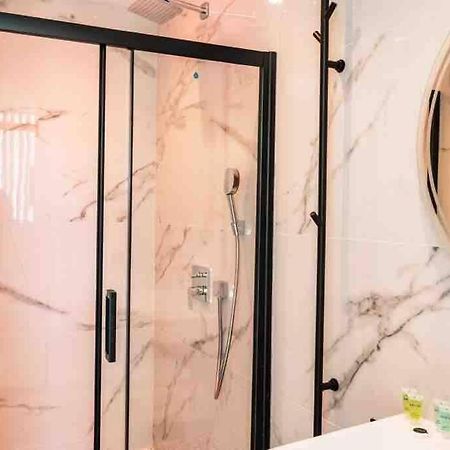 Suite Luxe Jacuzzi Cannes Eksteriør bilde